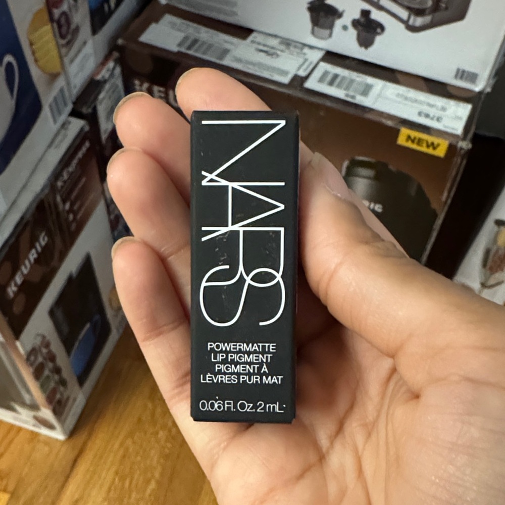 NARS Powermatte Lip Pigment in Black Packaging
